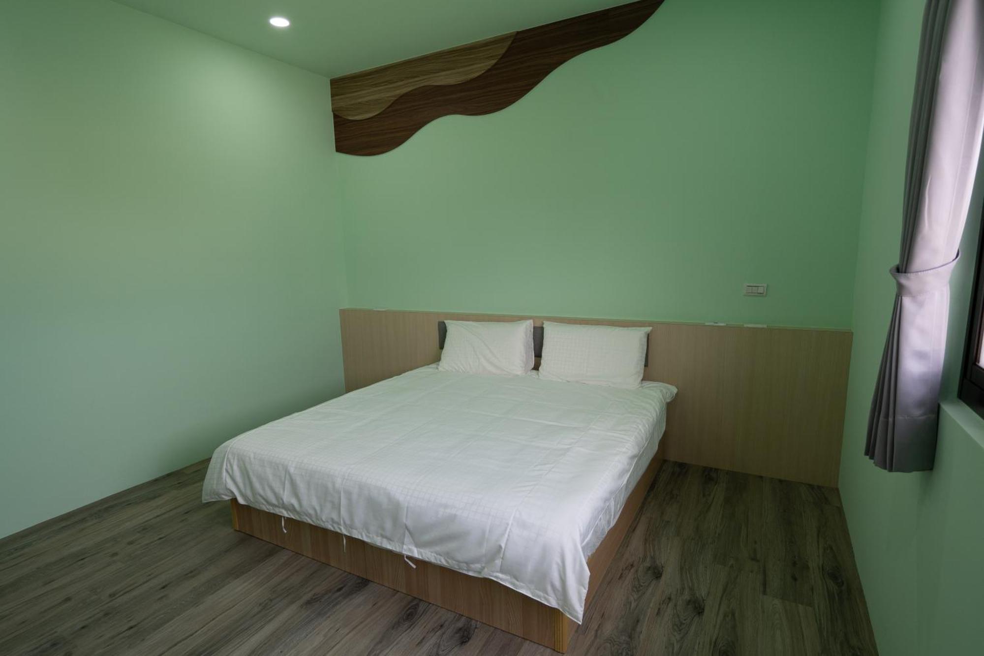 Hostel White Card Free Diving Xiaoliuqiu Exterior foto
